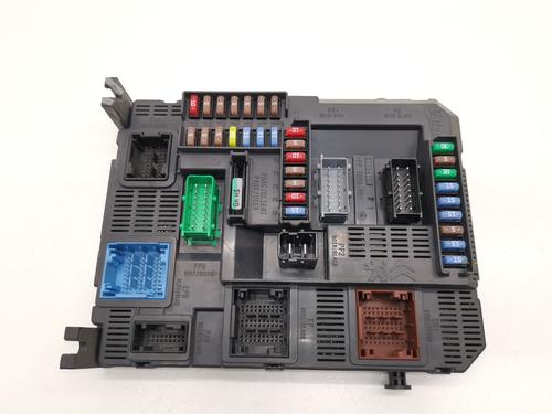 Used Fuse box PEUGEOT 208 I (CA_, CC_) [2012-2021]  28997965
