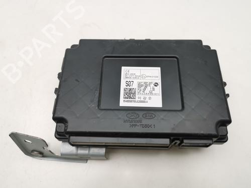 Used Electronic module HYUNDAI i30 (PDE, PD, PDEN) 2.0 N (275 hp) 28995072