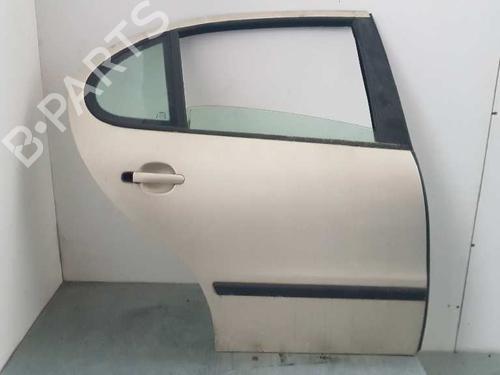 Used Right rear door SEAT LEON (1M1) 1.9 TDI (130 hp) 28988936