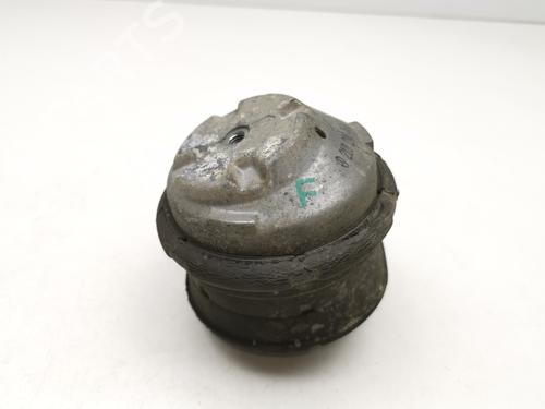 Used Engine mount MERCEDES-BENZ C-CLASS Coupe (CL203) C 220 CDI (203.708) (150 hp) 29565713