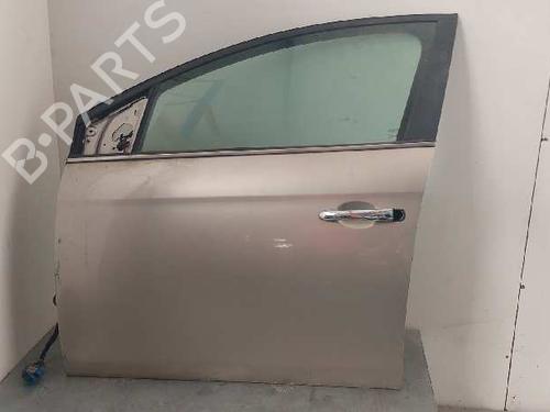 Used Left front door FIAT BRAVO II (198_) 1.6 D Multijet (198AXH1B) (105 hp) 28993457