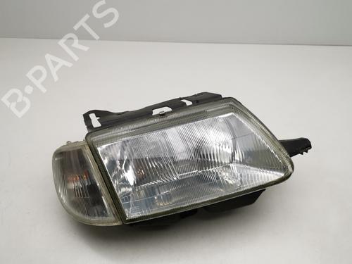 Used Right headlight CITROËN SAXO (S0, S1) 1.5 D (57 hp) 30852163