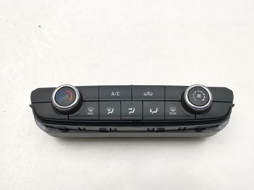 climate-control-opel-corsa-f-p2jo-2019-39439414 main image