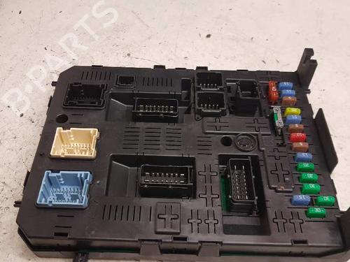 Sikringsdåse CITROËN C4 Picasso I MPV (UD_) 2.0 HDi 138 (136 hp) 28989630