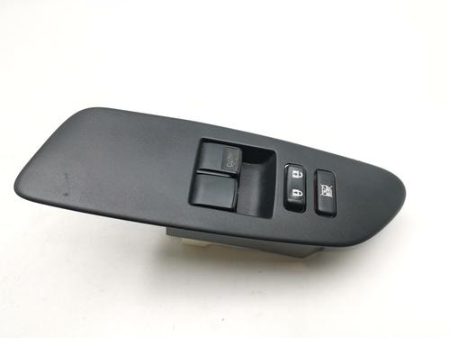 Used Left front window switch TOYOTA AURIS (_E18_) 1.4 D-4D (NDE180_, NDE180R) (90 hp) 28984366