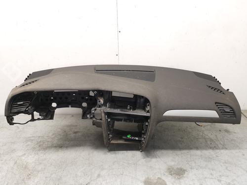 Used Dashboard Dashboard AUDI A4 B8 (8K2) 2.0 TDI (143 hp) 40217523 40217523