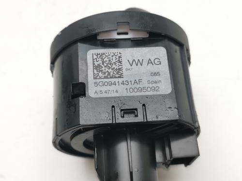 Headlight switch SEAT LEON (5F1) 1.6 TDI | BP39445614I24 - Image 4