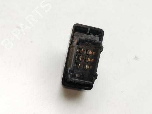 Right front window switch CITROËN BERLINGO MULTISPACE (B9) 1.6 HDi 90 4x4 | BP30884781I26
