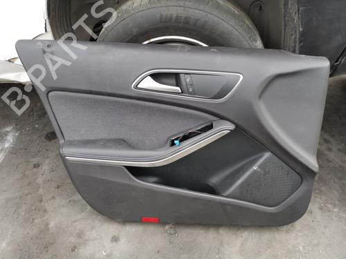 Venstre frontpanel Venstre frontpanel MERCEDES-BENZ A-CLASS (W176) A 200 CDI / d (176.008) (136 hp) 34214919 34214919