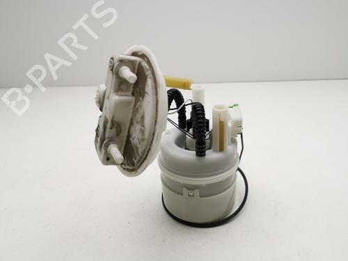 Used Fuel pump RENAULT CAPTUR I (J5_, H5_) [2013-2025]  29509211