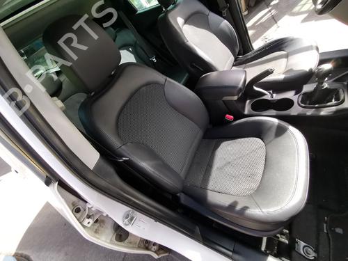 Used Right front seat Right front seat HYUNDAI ix35 (LM, EL, ELH) 1.7 CRDi (116 hp) 40217083 40217083