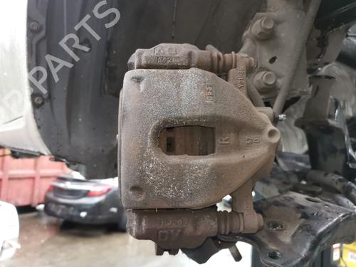 Used Right front brake caliper TOYOTA AURIS (_E18_) 1.4 D-4D (NDE180_, NDE180R) (90 hp) 28980666