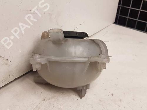 Used Expansion tank VW PASSAT B8 (3G2, CB2) [2014-2025]  28978684