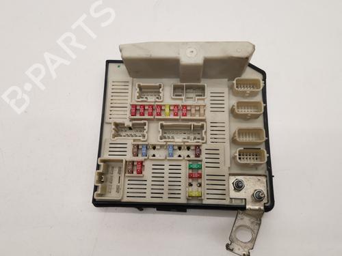 Used Fuse box RENAULT MEGANE II (BM0/1_, CM0/1_) 1.5 dCi (BM1E, CM1E) (106 hp) 28989762