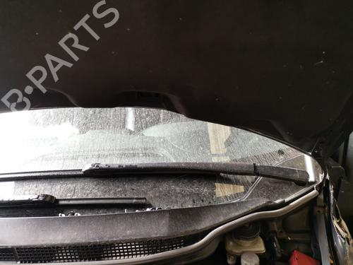 Used Front windshield wiper arm HONDA CIVIC VIII Hatchback (FN, FK) 2.2 CTDi (FK3) (140 hp) 28977925