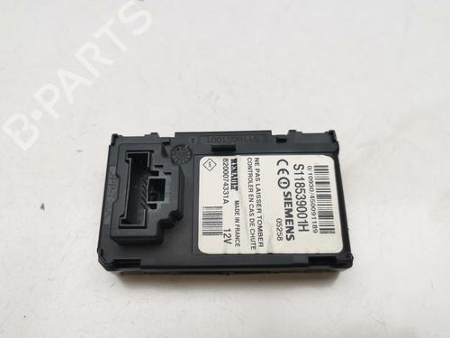 Used Electronic module RENAULT MEGANE II (BM0/1_, CM0/1_) [2001-2012]  29376381