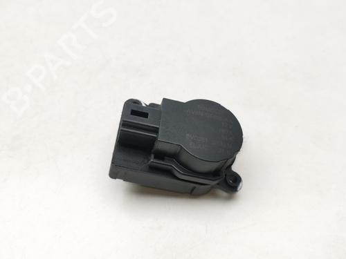 Used Fuel door actuator FORD C-MAX II (DXA/CB7, DXA/CEU) [2010-2019]  32865952