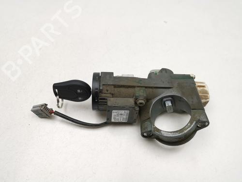 electronic-module-nissan-nv200-van-2010-39439056 main image