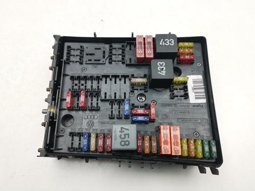 Used Fuse box Fuse box AUDI A3 (8P1) 2.0 FSI (150 hp) 33441111 33441111