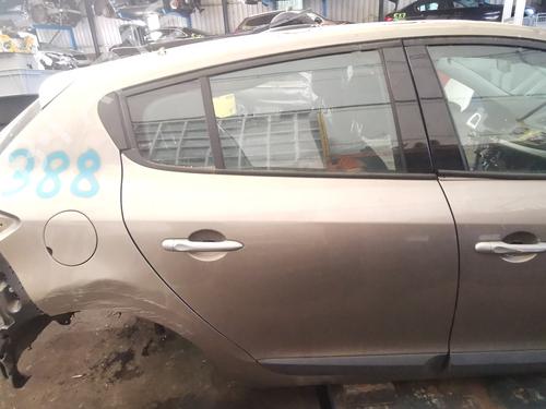 Used Right rear door RENAULT MEGANE III Hatchback (BZ0/1_, B3_) 1.5 dCi (BZ09, BZ0D, BZ1W, BZ29, BZ14) (110 hp) 28994649