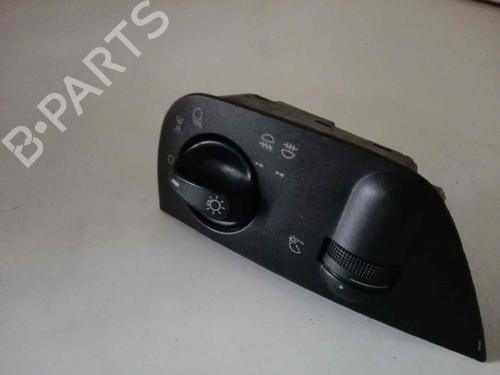 Used Headlight switch SEAT IBIZA II (6K1) [1993-2002]  28977781