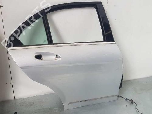 Used Right rear door MERCEDES-BENZ C-CLASS (W204) [2007-2015]  28995770