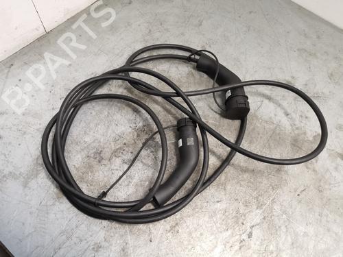 Used Battery PEUGEOT 408 II (FP_, F3_, FM_) Hybrid 225 (F3DGYT) (224 hp) 30623843