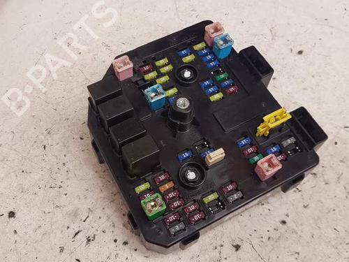 Zekeringkast CHEVROLET CAPTIVA (C100, C140) 2.2 D (163 hp) 28987424