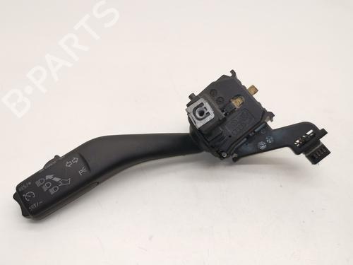 Used Steering column stalk SEAT LEON (1P1) [2005-2013]  28977850