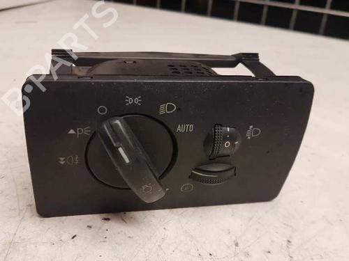 Used Headlight switch FORD MONDEO III (B5Y) [2000-2007]  28981810