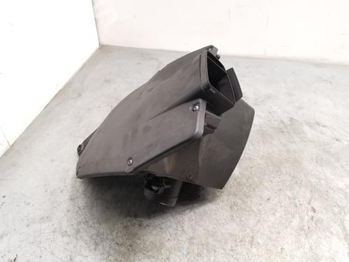 Air filter box BMW 3 (E90) 330 i | BP31827298M87