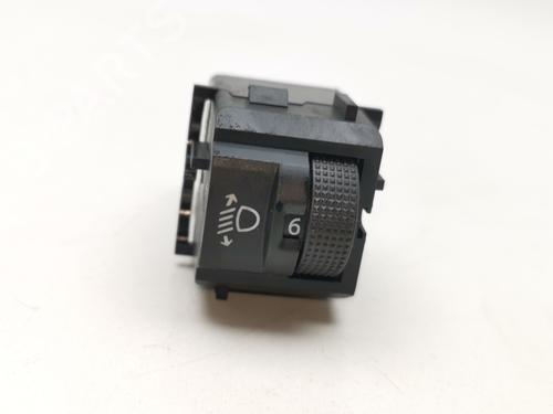 Used Headlight switch Headlight switch 39440874 39440874