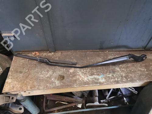 Used Front windshield wiper arm Front windshield wiper arm FORD ECOSPORT 1.0 EcoBoost (125 hp) 40216642 40216642