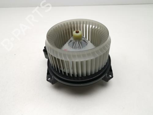 Used Heater blower motor TOYOTA AVENSIS Saloon (_T27_) 2.0 D-4D (ADT270_, ADT270R) (124 hp) 31686359