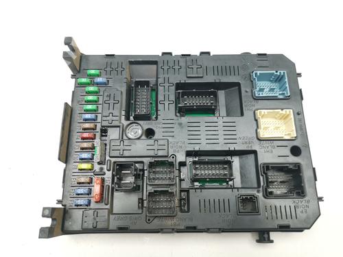 Used Fuse box CITROËN C4 I (LC_) [2004-2014]  28987073
