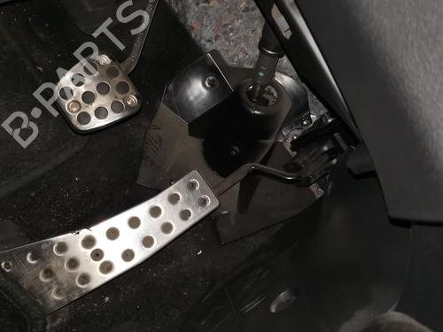 Used Pedal HONDA CIVIC VIII Hatchback (FN, FK) 2.2 CTDi (FK3) (140 hp) 28983730