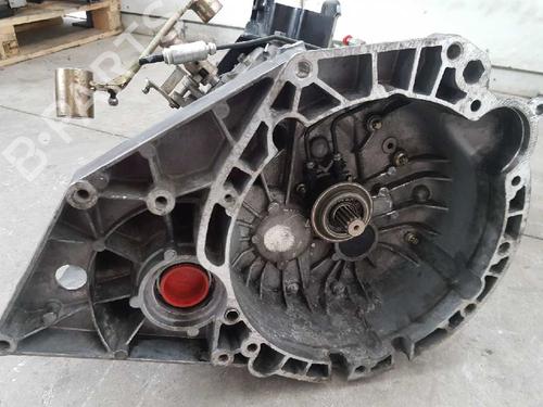 Używane Skrzynia biegów LAND ROVER FREELANDER I (L314) 2.0 Td4 4x4 (112 hp) 28996696