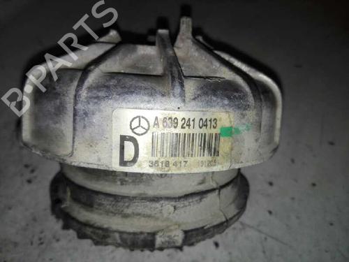 Engine mount MERCEDES-BENZ VITO / MIXTO Van (W639) 111 CDI (639.601, 639.603, 639.605) | BP28982459M89 
