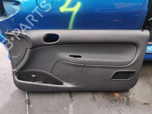 Høyre frontpanel PEUGEOT 206 Hatchback (2A/C) 1.4 HDi eco 70 (68 hp) 31157130