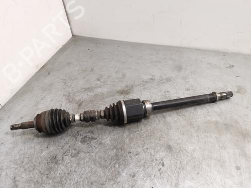 Used Right front driveshaft Right front driveshaft RENAULT KADJAR (HA_, HL_) 1.6 dCi 130 4x4 (HLA4) (130 hp) 36649168 36649168
