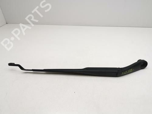 Used Front windshield wiper arm Front windshield wiper arm KIA CEED Sportswagon (CD) [2018-2026] 34222968 34222968