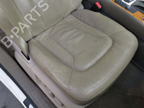 Right front seat AUDI Q7 (4LB) | BP30156773C16