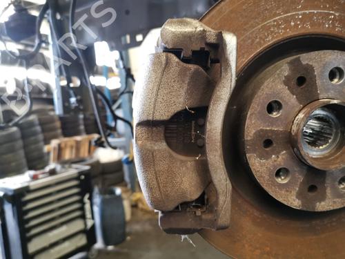 Used Left front brake caliper Left front brake caliper FIAT TIPO Hatchback (356_, 357_) 1.6 D (356HXG1B, 356HXG11) (120 hp) 40218132 40218132