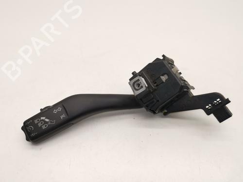 Used Steering column stalk SEAT LEON (1P1) [2005-2013]  28977855