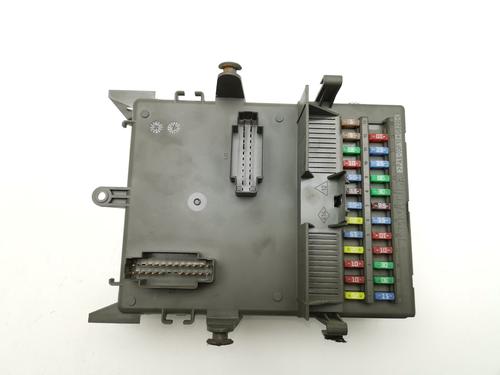 Fuse box RENAULT LAGUNA II (BG0/1_) | BP28997529E1