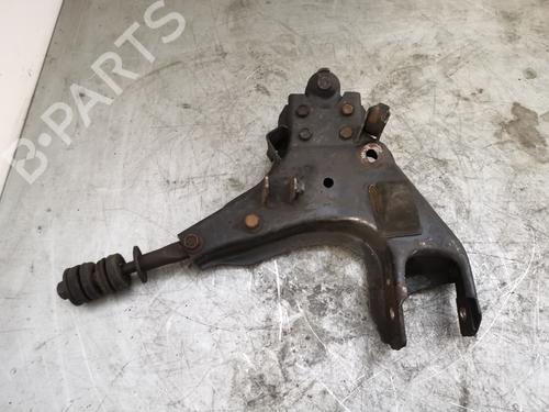 Used Left front suspension arm NISSAN TERRANO II (R20) [1992-2007]  28985179