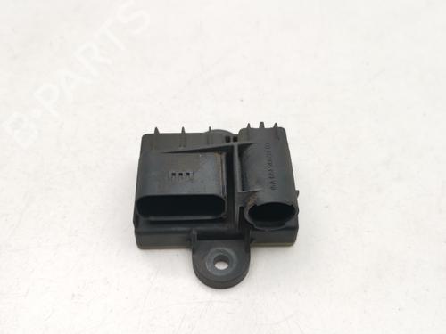 Used Electronic module Electronic module MERCEDES-BENZ A-CLASS (W176) A 200 CDI / d (176.008) (136 hp) 40179784 40179784