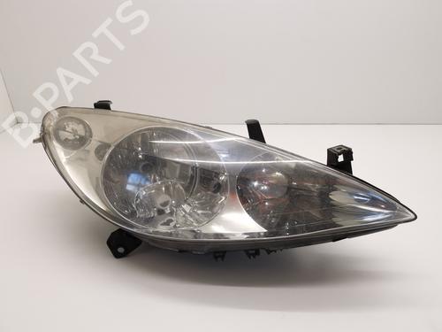 Used Right headlight PEUGEOT 307 (3A/C) [2000-2012]  28986220