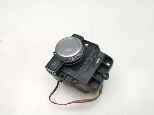 Used Switch MERCEDES-BENZ C-CLASS (W204) [2007-2015]  28996951