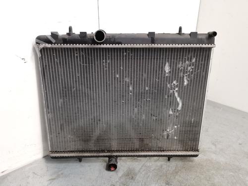 Used Water radiator Water radiator 39445606 39445606